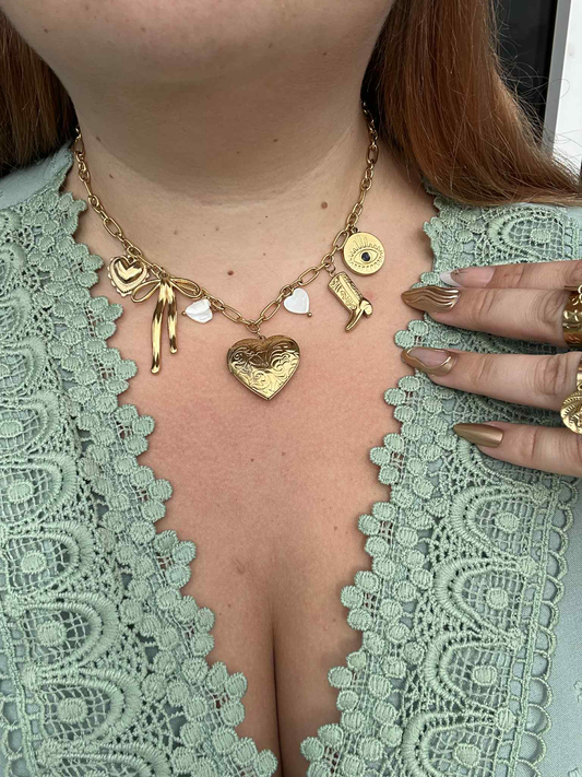 Collier yuna